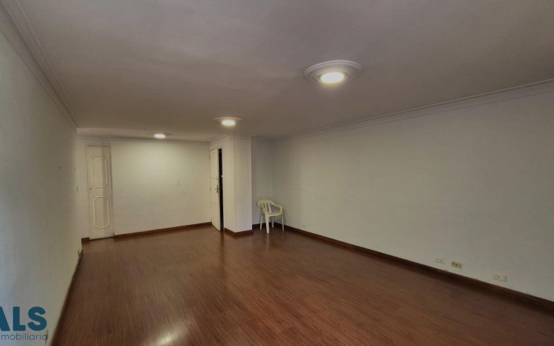 Apartamento en Medellín en Laureles