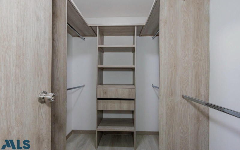 Apartamento en Medellín en Conquistadores