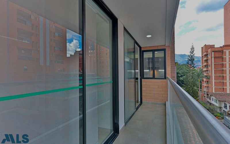Apartamento en Medellín en Conquistadores