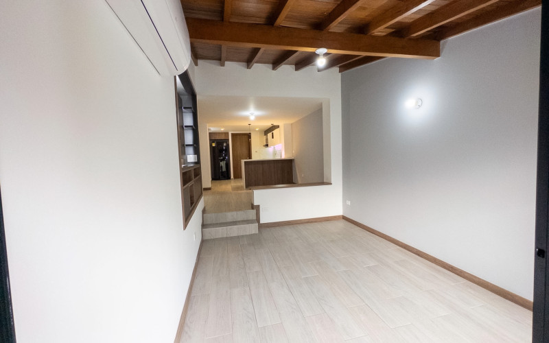 Turn-Key Boutique Duplex in Laureles | High-Yield Cash-Flowing Asset