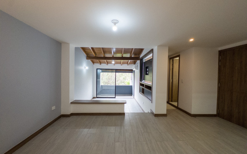 Turn-Key Boutique Duplex in Laureles | High-Yield Cash-Flowing Asset