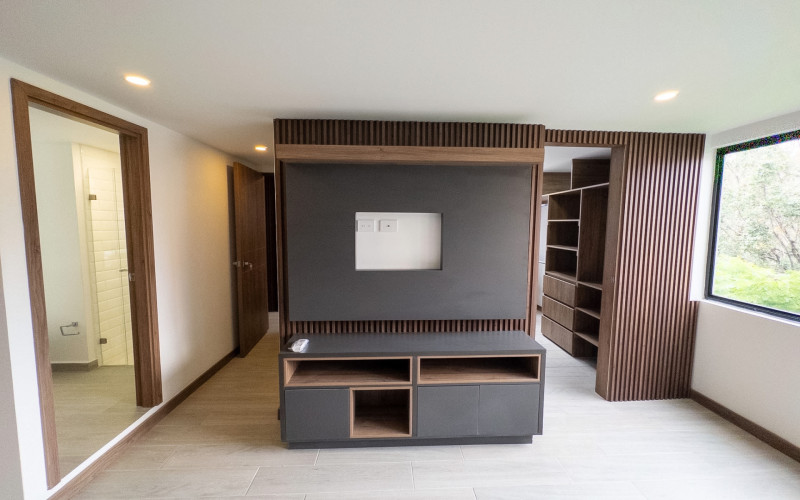 Turn-Key Boutique Duplex in Laureles | High-Yield Cash-Flowing Asset
