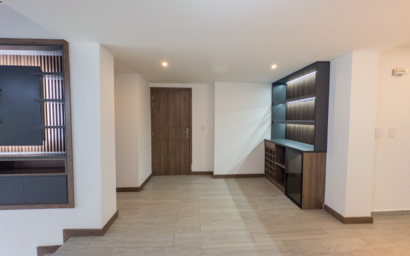 Turn-Key Boutique Duplex in Laureles | High-Yield Cash-Flowing Asset