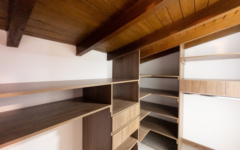 Turn-Key Boutique Duplex in Laureles | High-Yield Cash-Flowing Asset