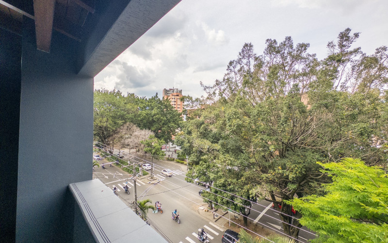 Turn-Key Boutique Duplex in Laureles | High-Yield Cash-Flowing Asset
