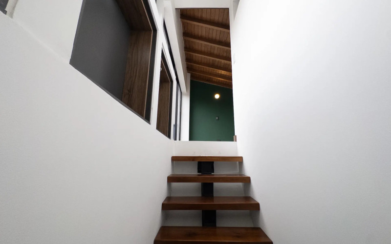 Turn-Key Boutique Duplex in Laureles | High-Yield Cash-Flowing Asset