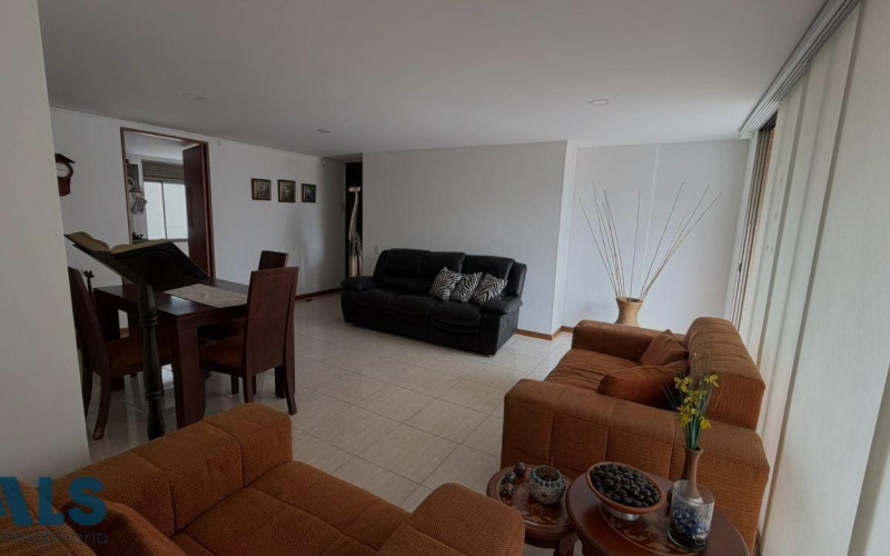 Apartamento en Medellín en Nuevos Conquistadores