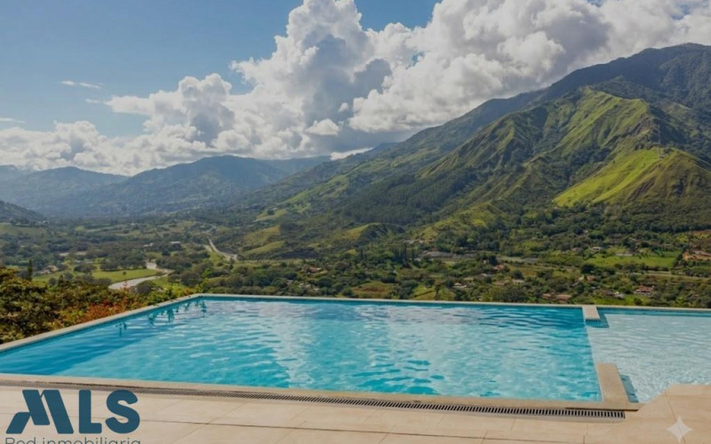 Finca Recreativa en Barbosa en V. Isaza