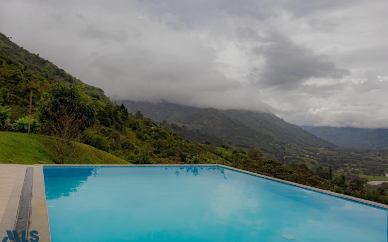 Finca Recreativa en Barbosa en V. Isaza