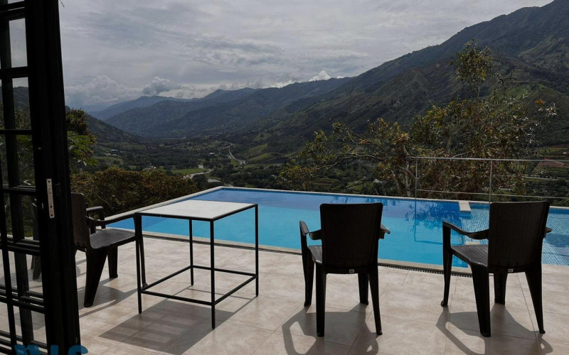 Finca Recreativa en Barbosa en V. Isaza