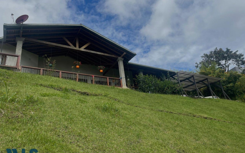 Casa en Rionegro en Aeropuerto