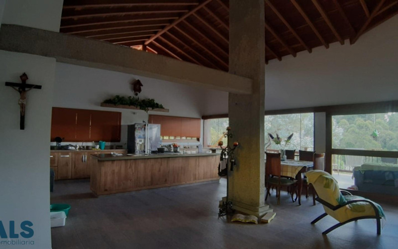 Casa en Rionegro en Aeropuerto