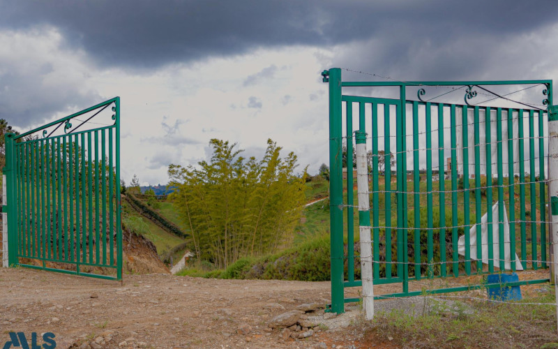 Lote Residencial en San Vicente en Urbano