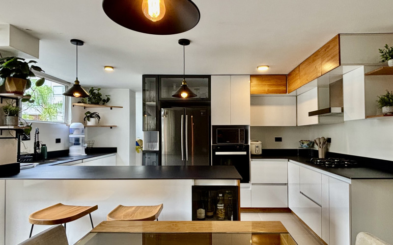 Strategic location & luxury renovation: Ready for move-in