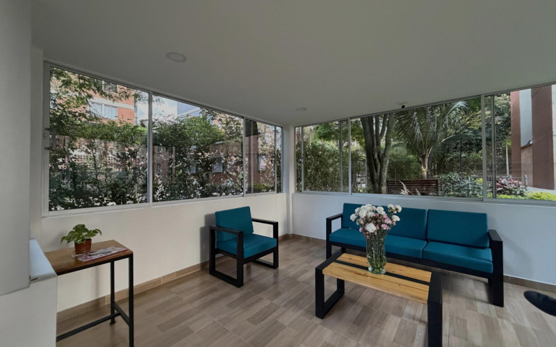 Apartamento en Medellín en Los Colores