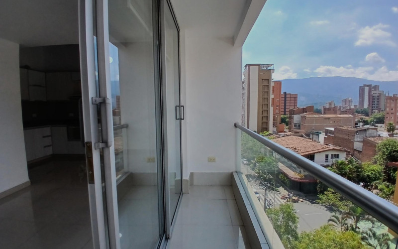 Apartamento en Medellín en Laureles