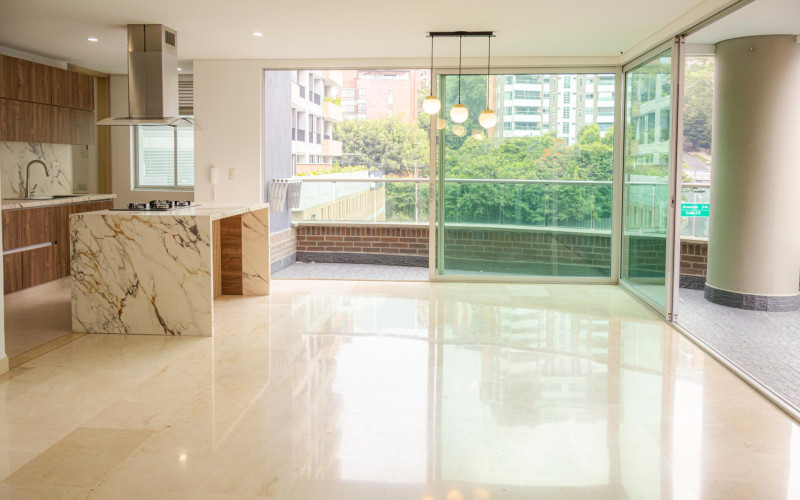 Exquisite Luxury Living at Acquaviva | Heart of Castropol, El Poblado