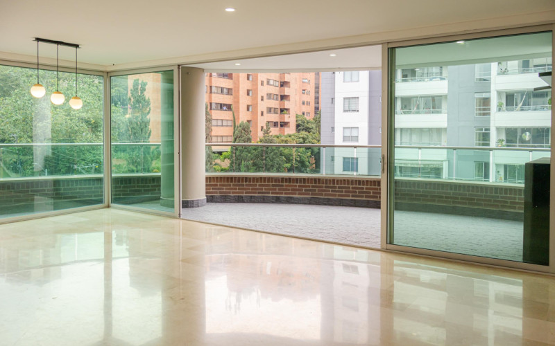 Exquisite Luxury Living at Acquaviva | Heart of Castropol, El Poblado