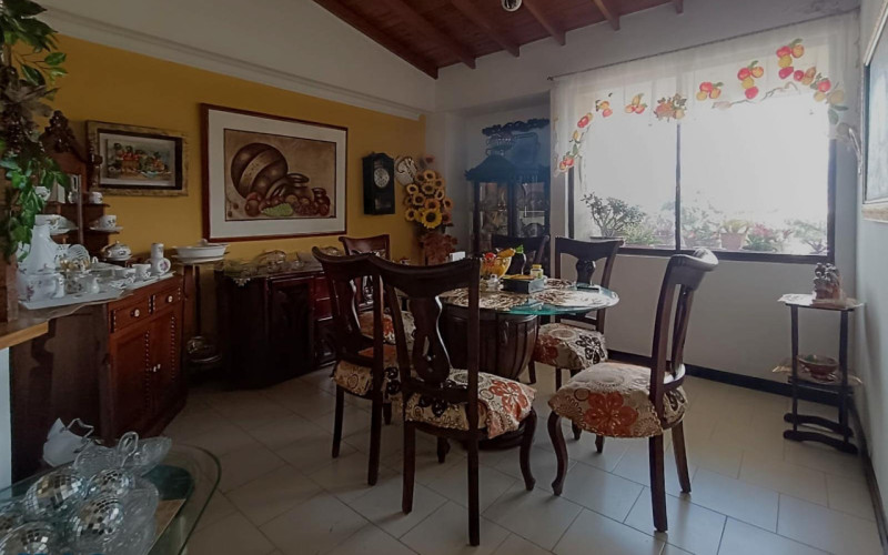 Apartamento en Medellín en Los Colores