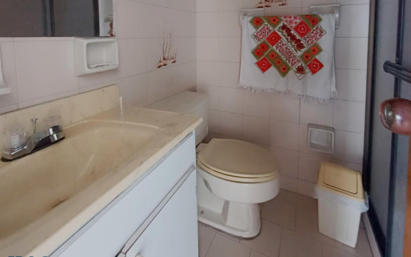 Apartamento en Medellín en Los Colores