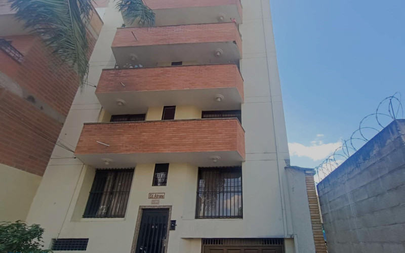 Apartamento en Medellín en Los Colores
