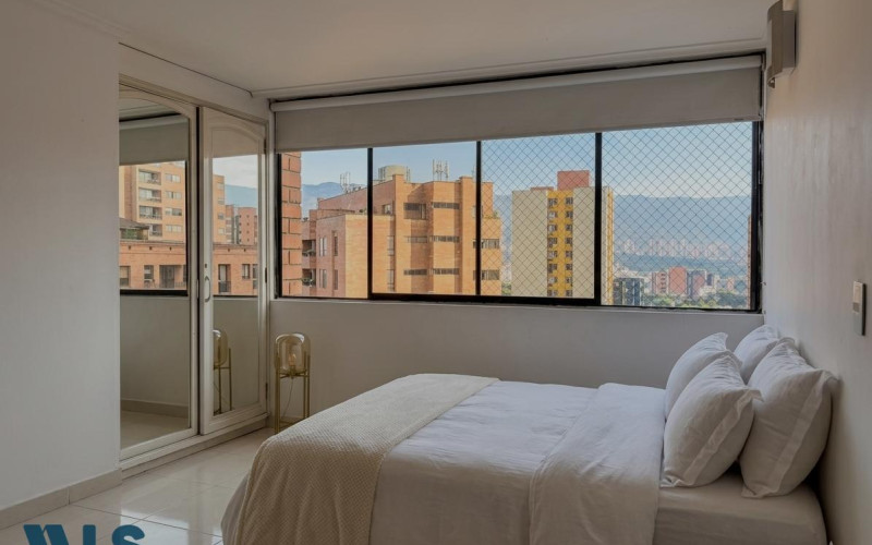 Apartamento en Medellín en Oviedo