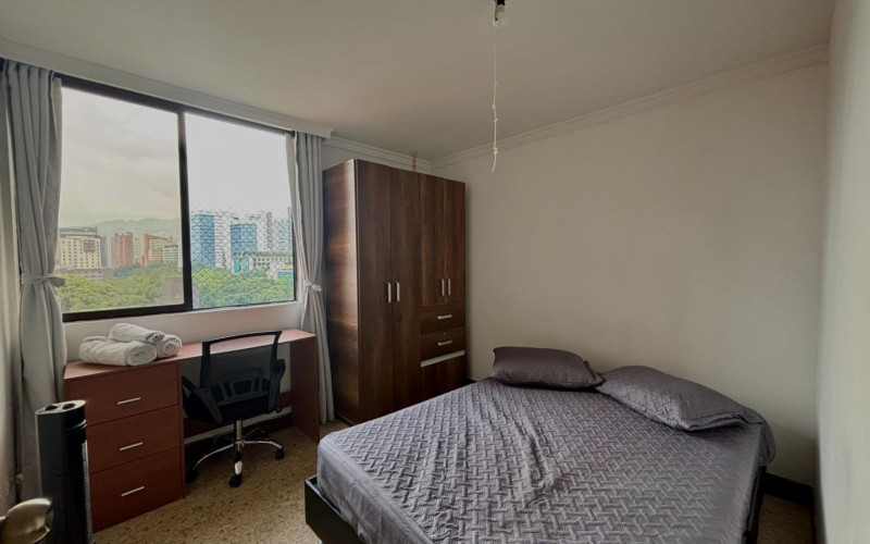 Apartamento en Medellín en Oviedo