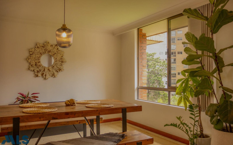Apartamento en Medellín en El Tesoro