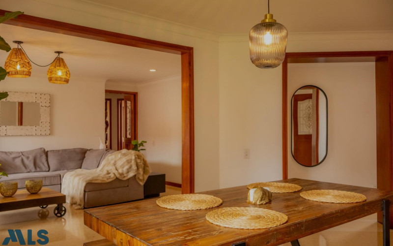 Apartamento en Medellín en El Tesoro