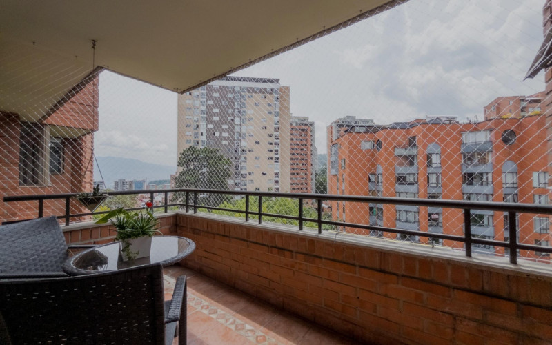 Apartamento en Medellín en El Tesoro