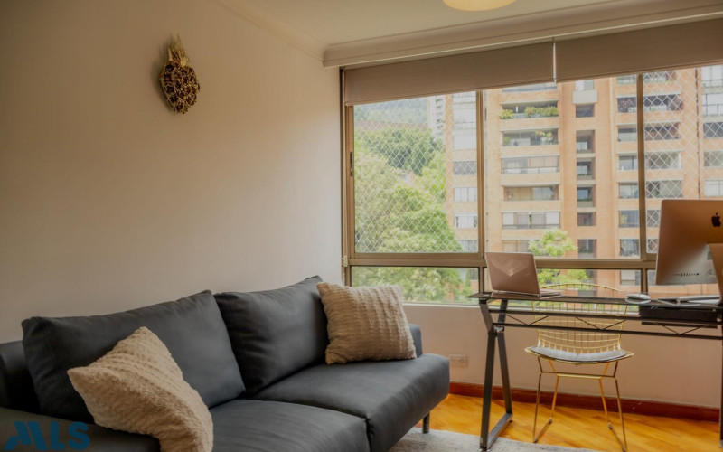 Apartamento en Medellín en El Tesoro