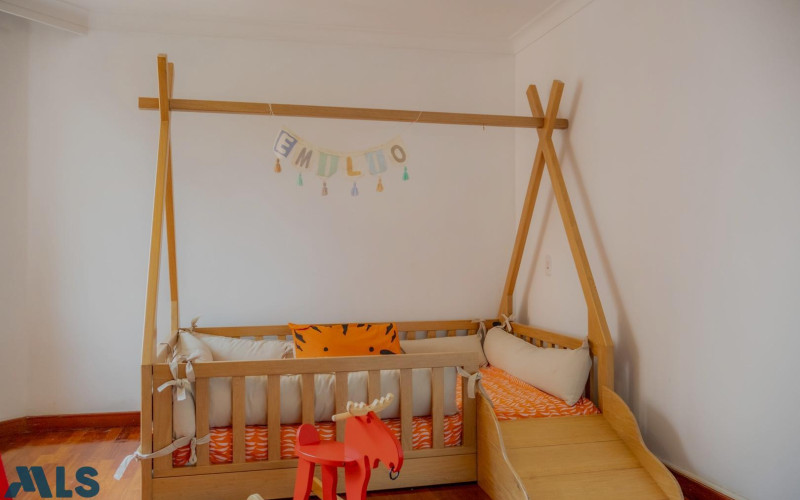 Apartamento en Medellín en El Tesoro