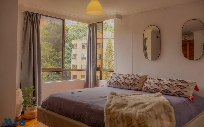 Apartamento en Medellín en El Tesoro