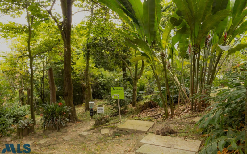 Apartamento en Medellín en El Tesoro