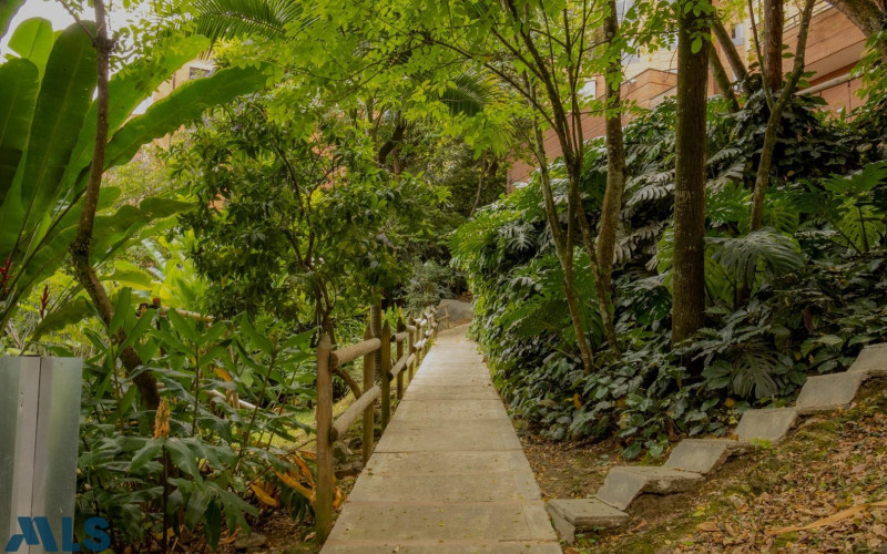 Apartamento en Medellín en El Tesoro