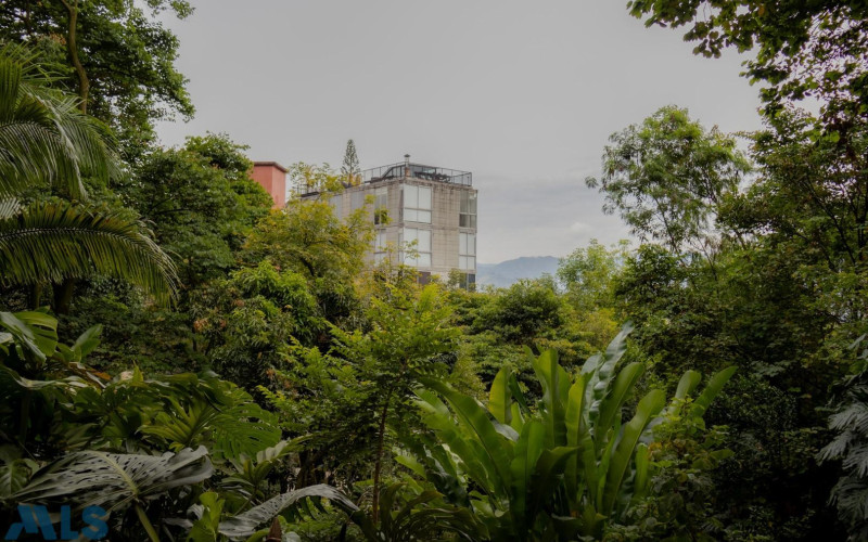 Apartamento en Medellín en El Tesoro