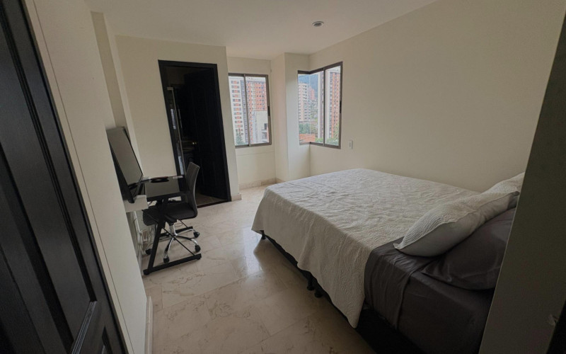 Apartamento en Medellín en Lalinde