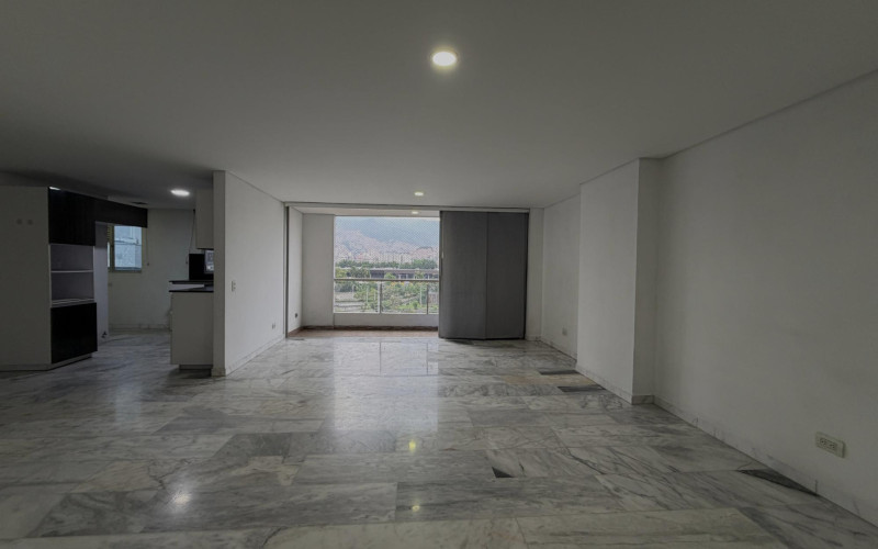 Apartamento en Medellín en Conquistadores