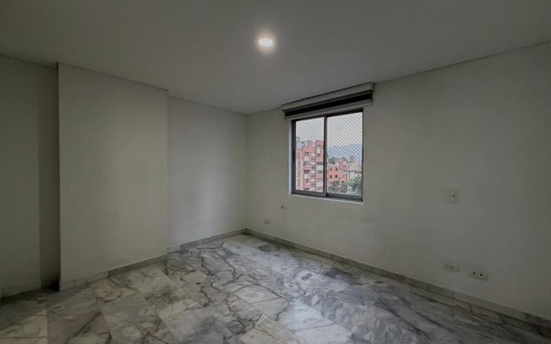 Apartamento en Medellín en Conquistadores