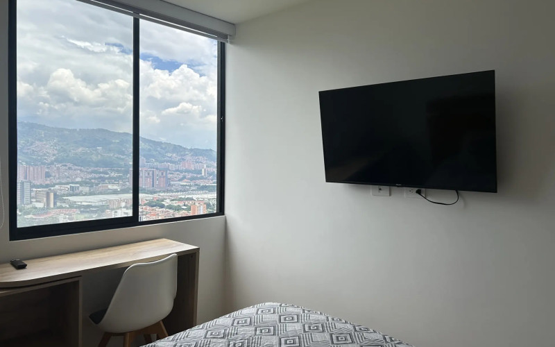 Modern Apartment for Sale in Envigado, El Trianón | Unobstructed City View