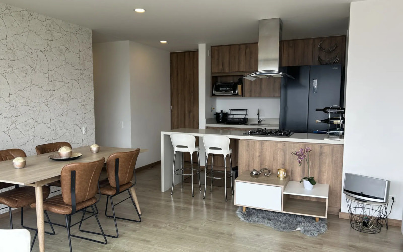 Modern Apartment for Sale in Envigado, El Trianón | Unobstructed City View