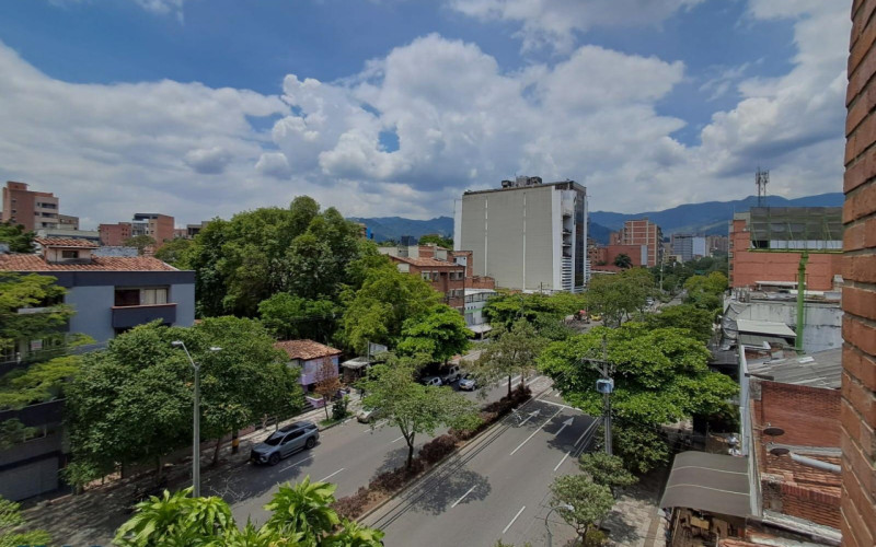 Apartamento en Medellín en Laureles