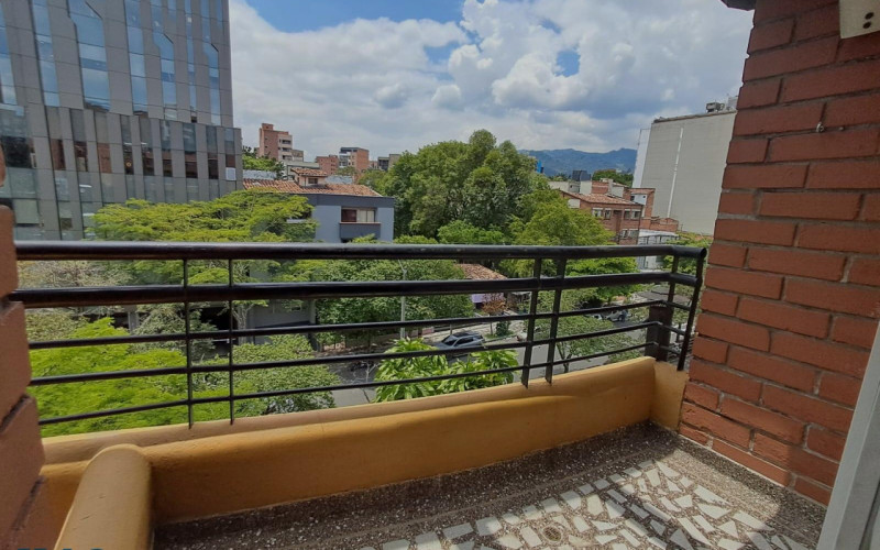 Apartamento en Medellín en Laureles