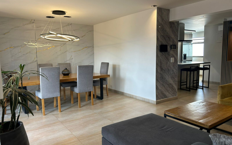 Luxury duplex penthouse in Laureles – 182 m² REMAX MEDELLÍN