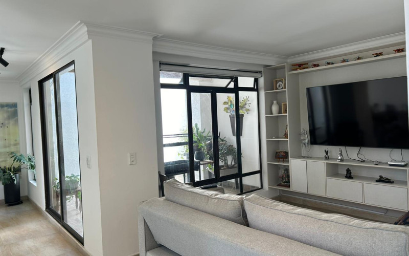 Luxury duplex penthouse in Laureles – 182 m² REMAX MEDELLÍN