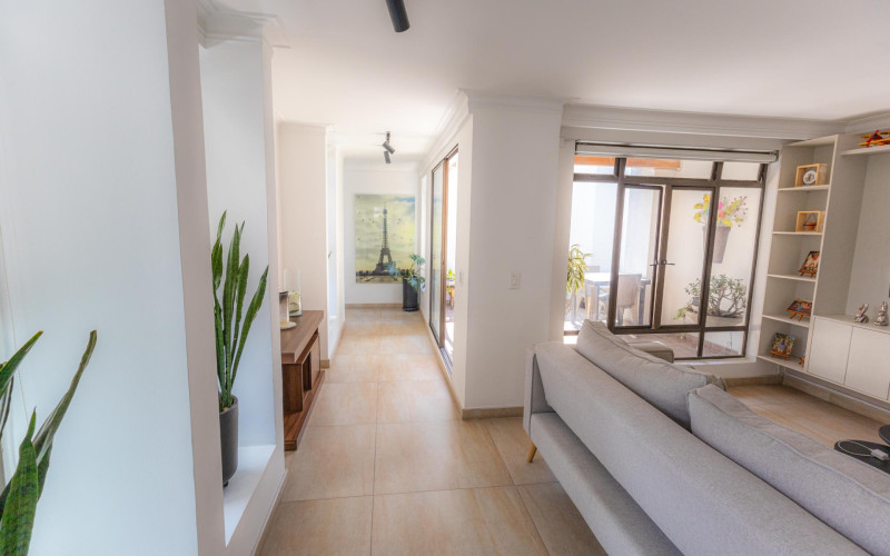 Luxury duplex penthouse in Laureles – 182 m² REMAX MEDELLÍN