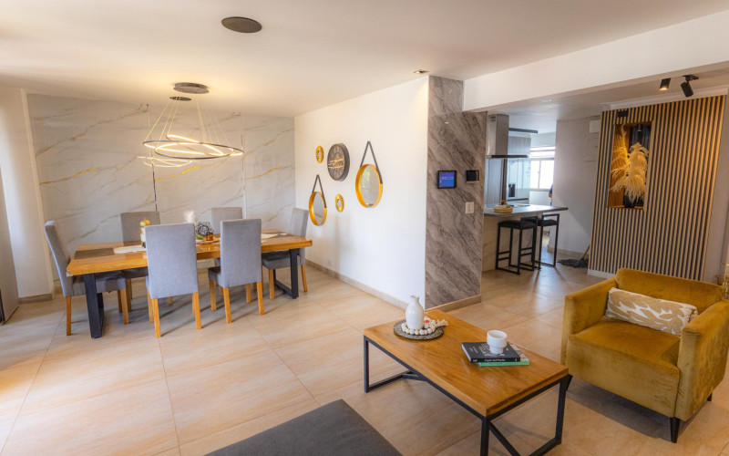 Luxury duplex penthouse in Laureles – 182 m² REMAX MEDELLÍN