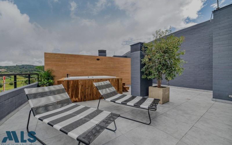 Apartamento en Envigado en Alto de las Palmas