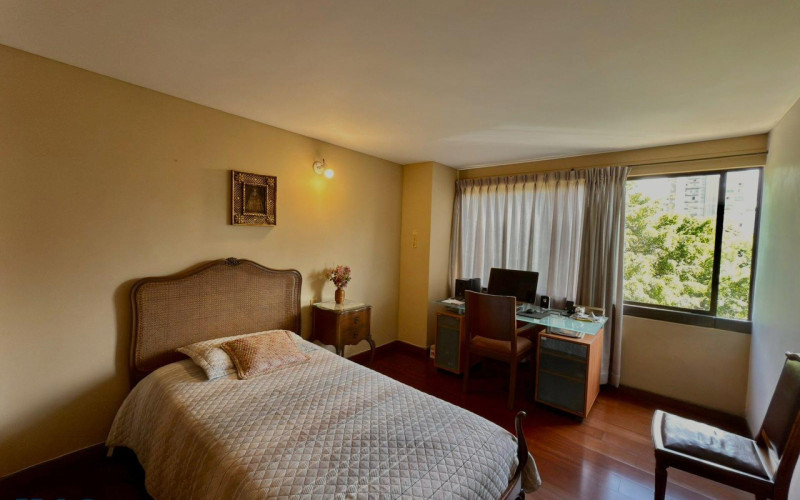 Apartamento en Medellín en Oviedo