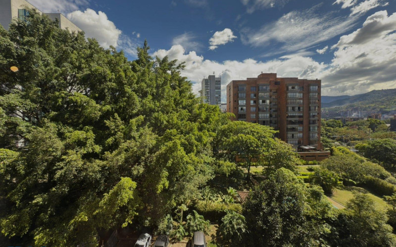 Apartamento en Medellín en Oviedo